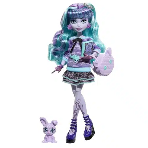 Monster High Doll, Twyla Creepover Party Set with Pet Bunny Dustin, Sleepover Clothes and Accessories